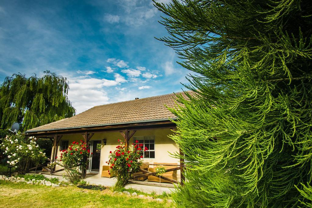 Cardrona Cottage Arrowtown Exterior photo